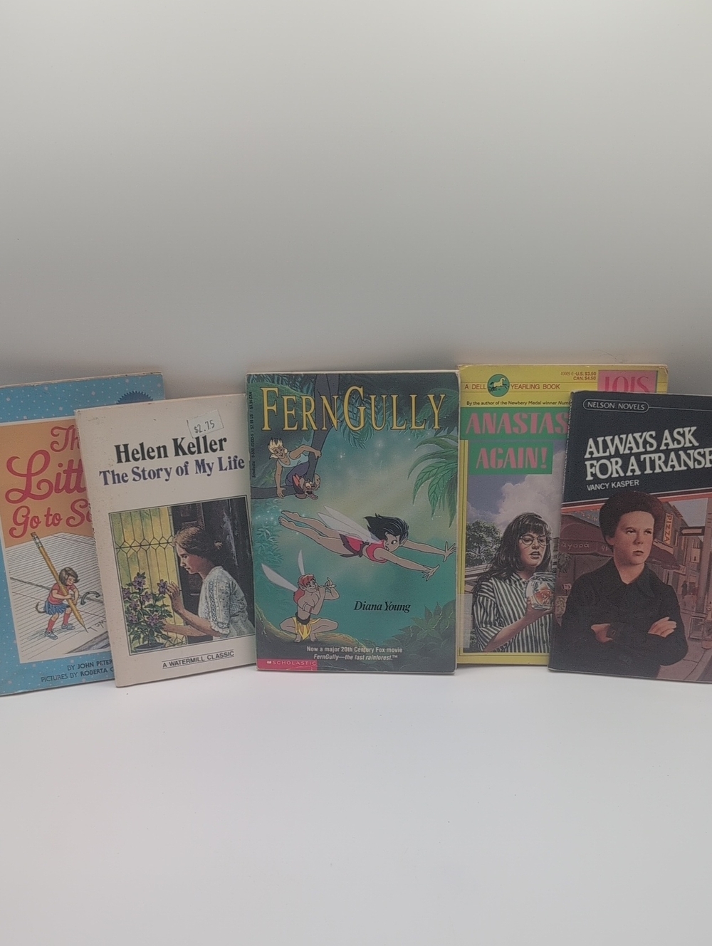 Kids Book Lot FernGully, Helen Keller, The Littles Go To School And 2 Others